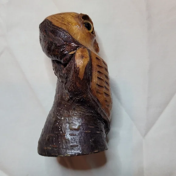 Vintage Hand Carved 3'' Owl - Picture 3 of 10